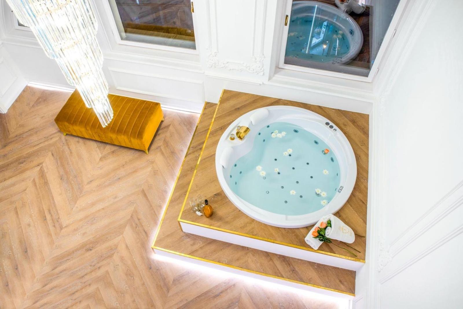 Jacuzzi Royal Suite Budapest Extérieur photo